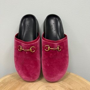 Gucci velvet loafers mule